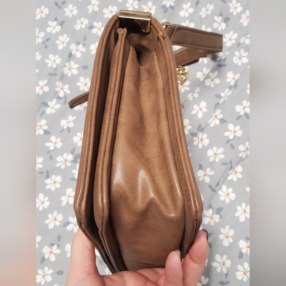 Bebe Quilted Shoulder/Crossbody Bag - Picture 4 of 14